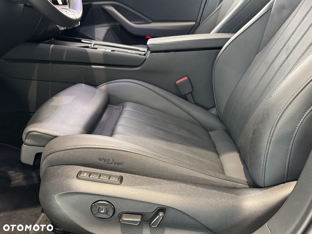 Skoda Superb 2.0 TDI SCR L&K DSG - 22