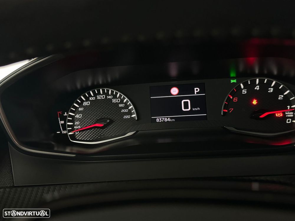 Peugeot 208 - 15