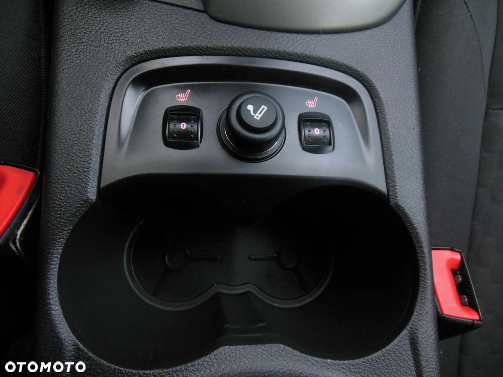 Ford Focus - 20