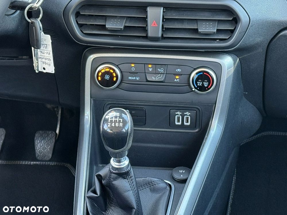 Ford EcoSport 1.0 EcoBoost TREND - 32