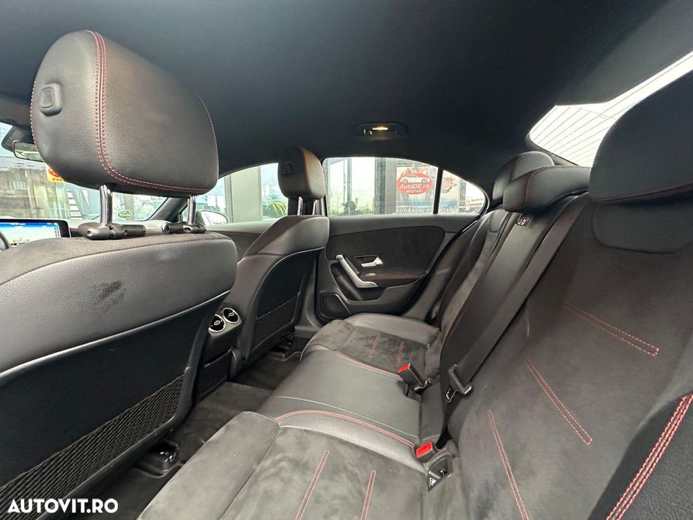 Mercedes-Benz A - 32