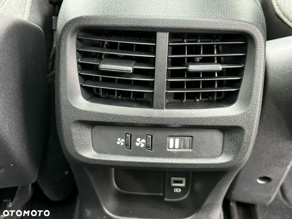Peugeot Rifter 1.2 PureTech GT S&S - 19