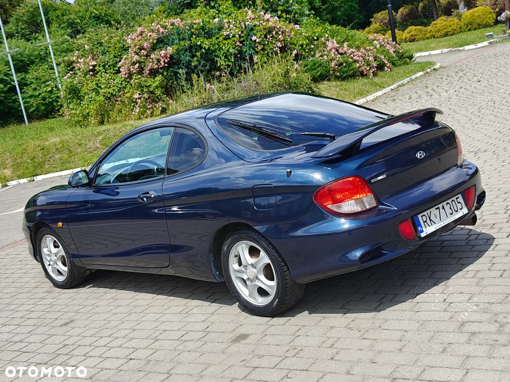 Hyundai Coupe - 16