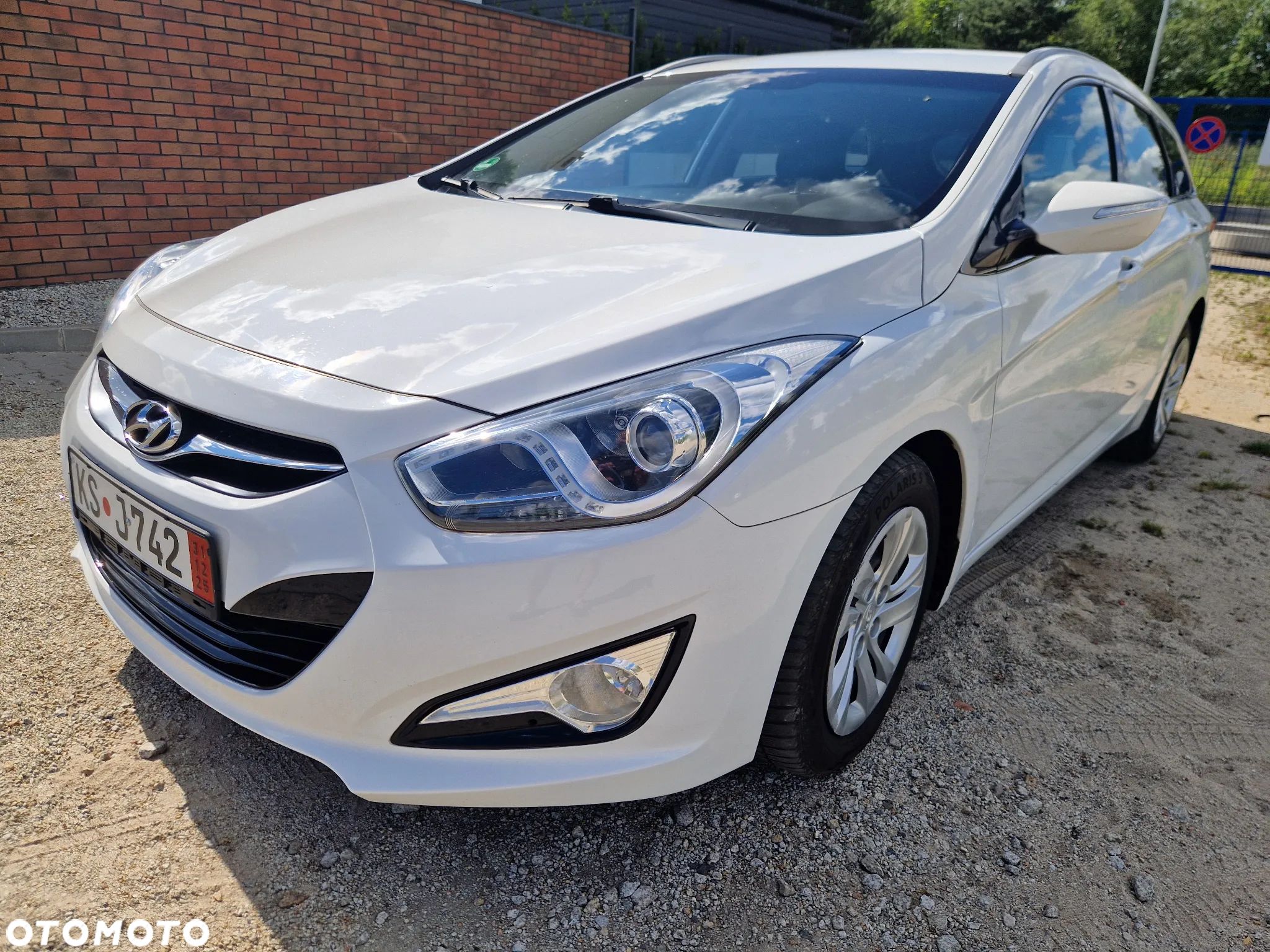 Hyundai i40 Kombi 1.6 Trend - 1