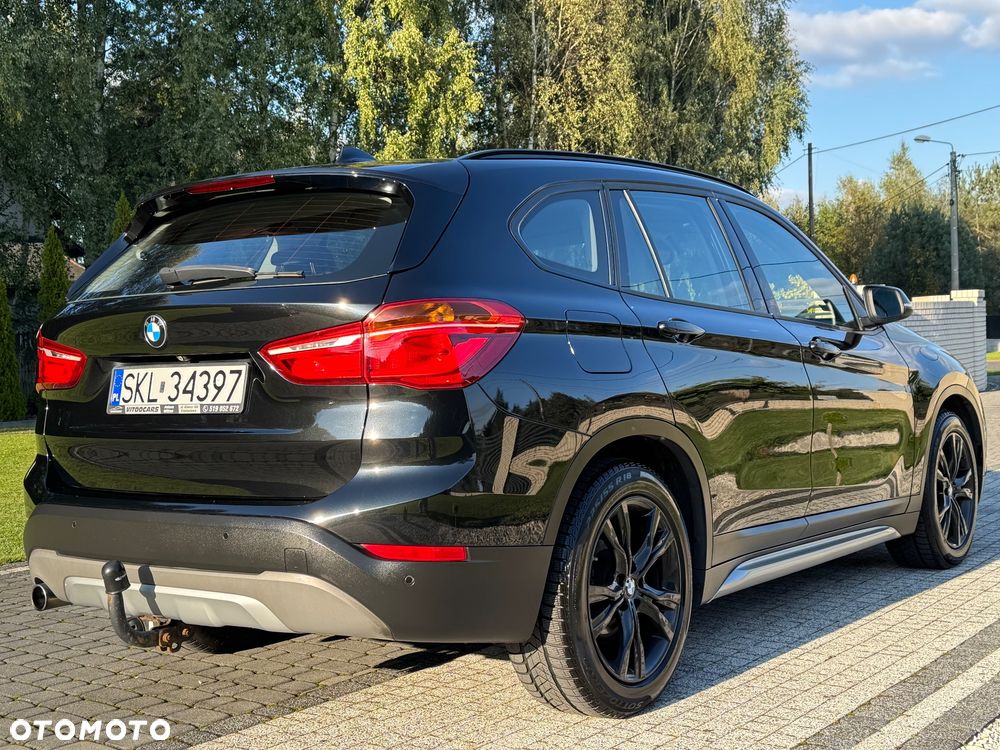BMW X1 sDrive18d xLine - 22