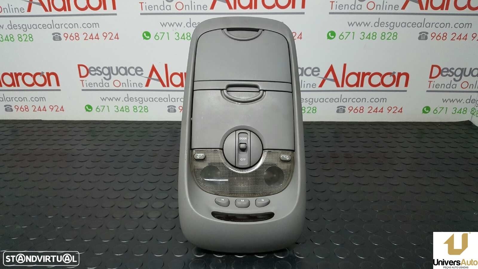 LUZ INTERIOR KIA CARNIVAL II 2.9 CRDI LX - 1