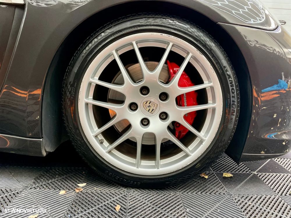 Porsche Panamera 4 S PDK - 35