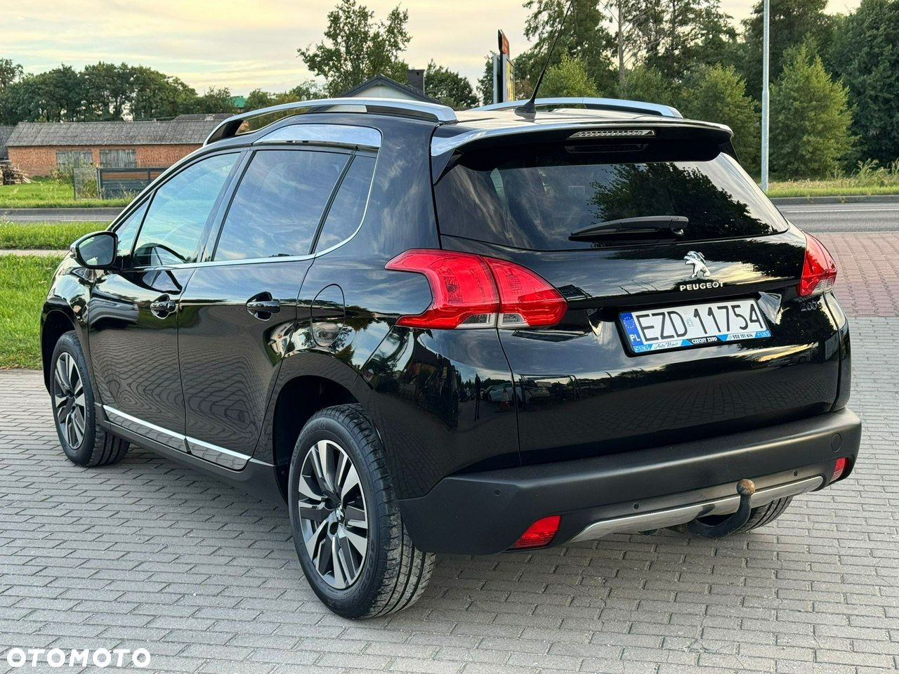 Peugeot 2008 120 VTI Allure - 14