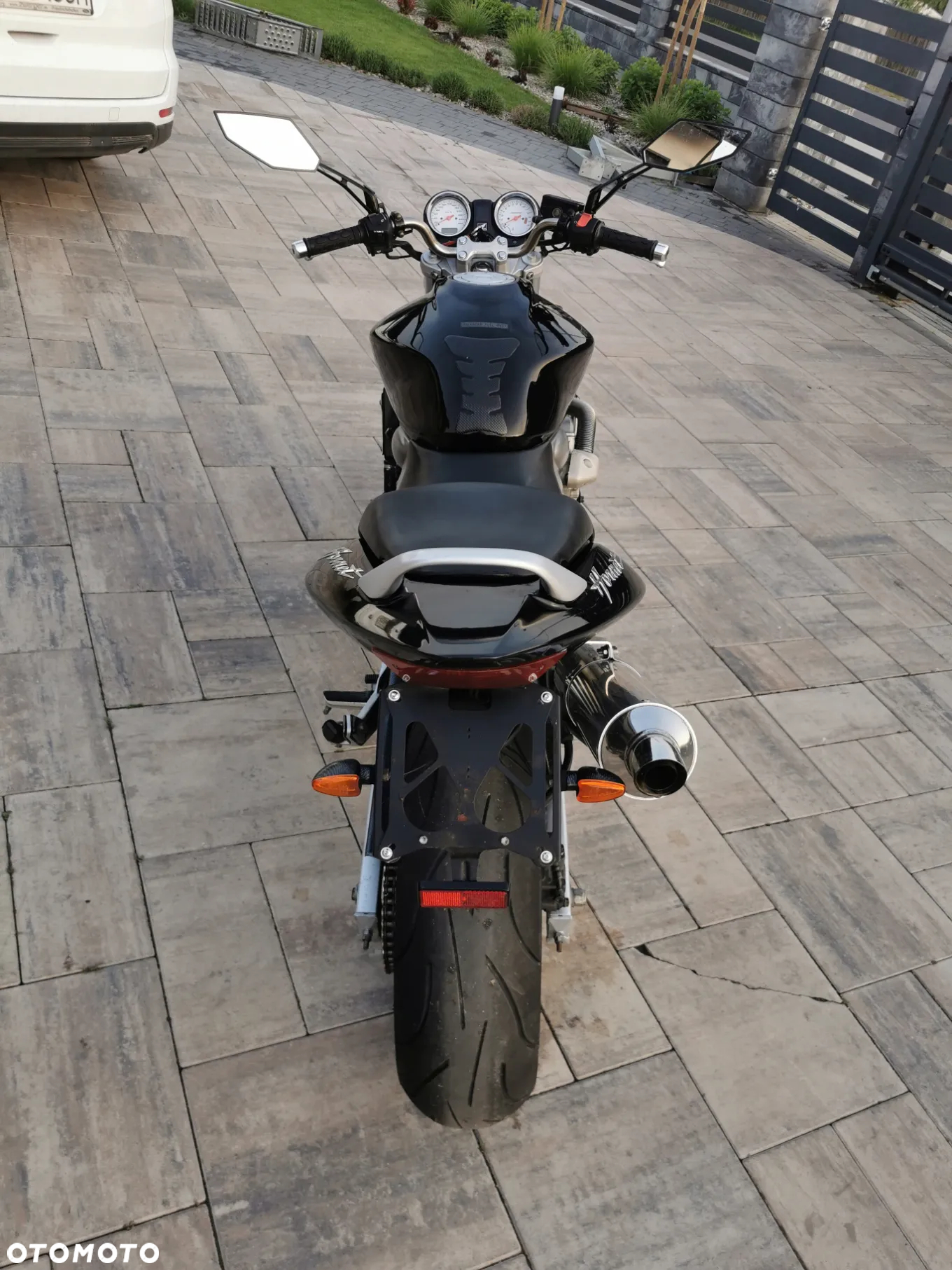 Honda Hornet - 27