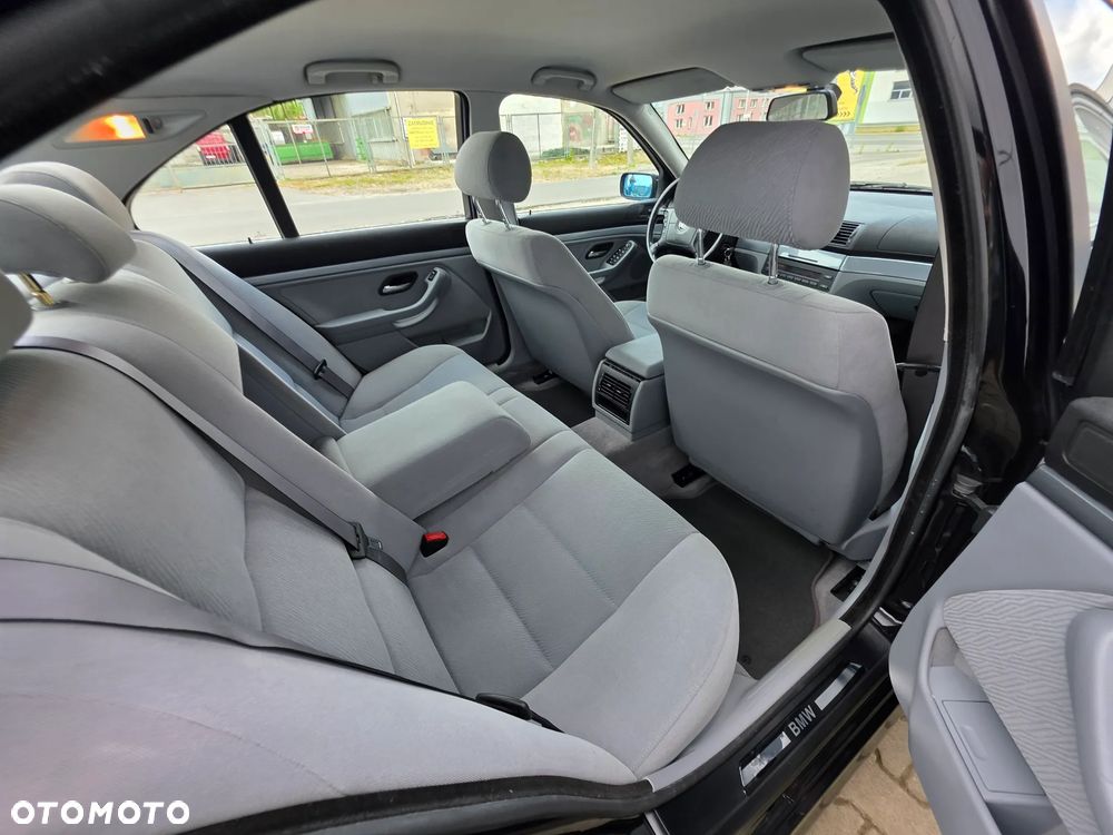 BMW Seria 5 - 23