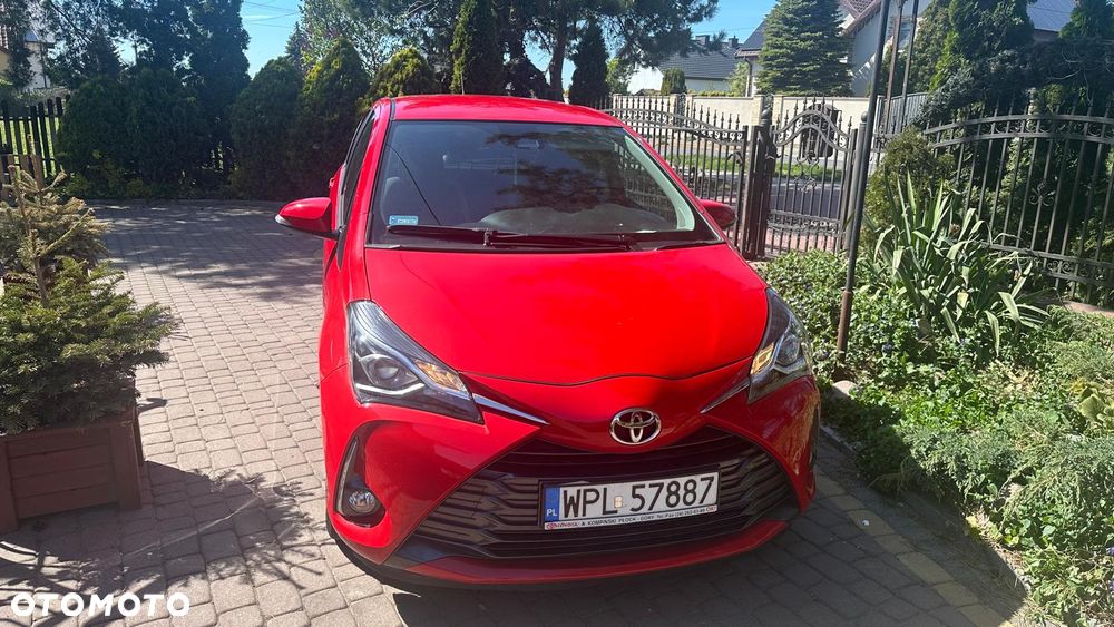 Toyota Yaris 1.5 Premium - 1