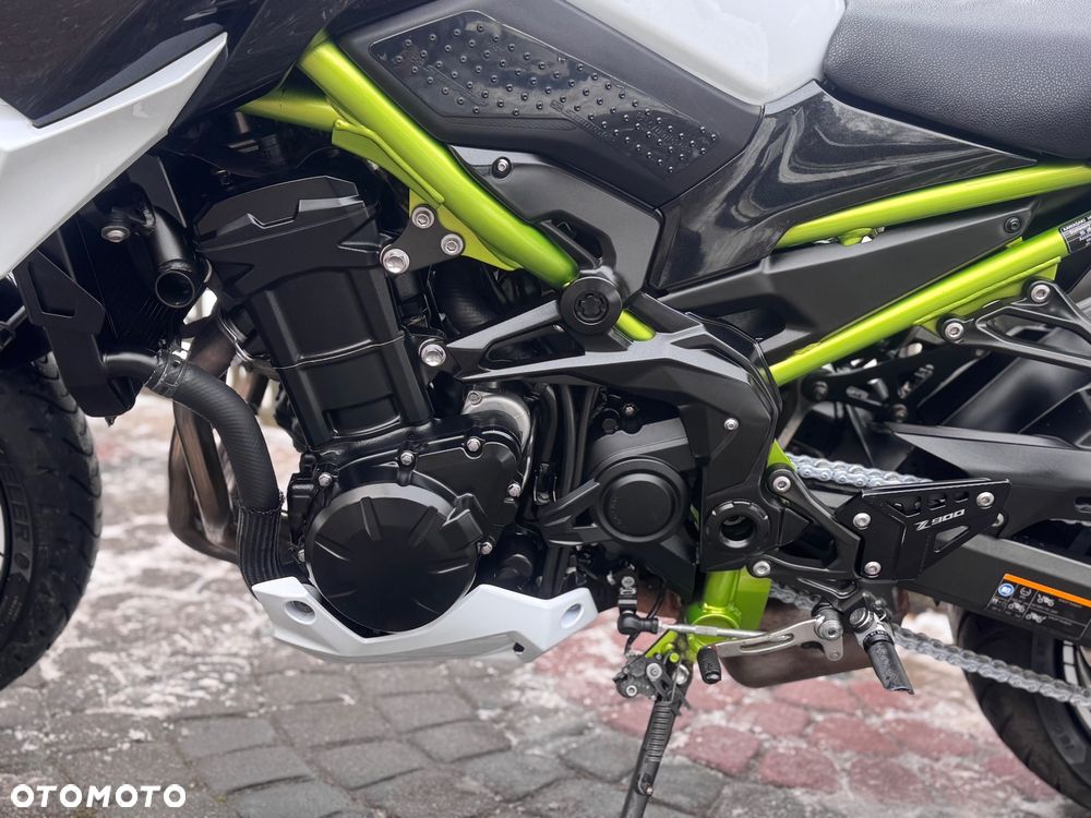 Kawasaki Z - 16