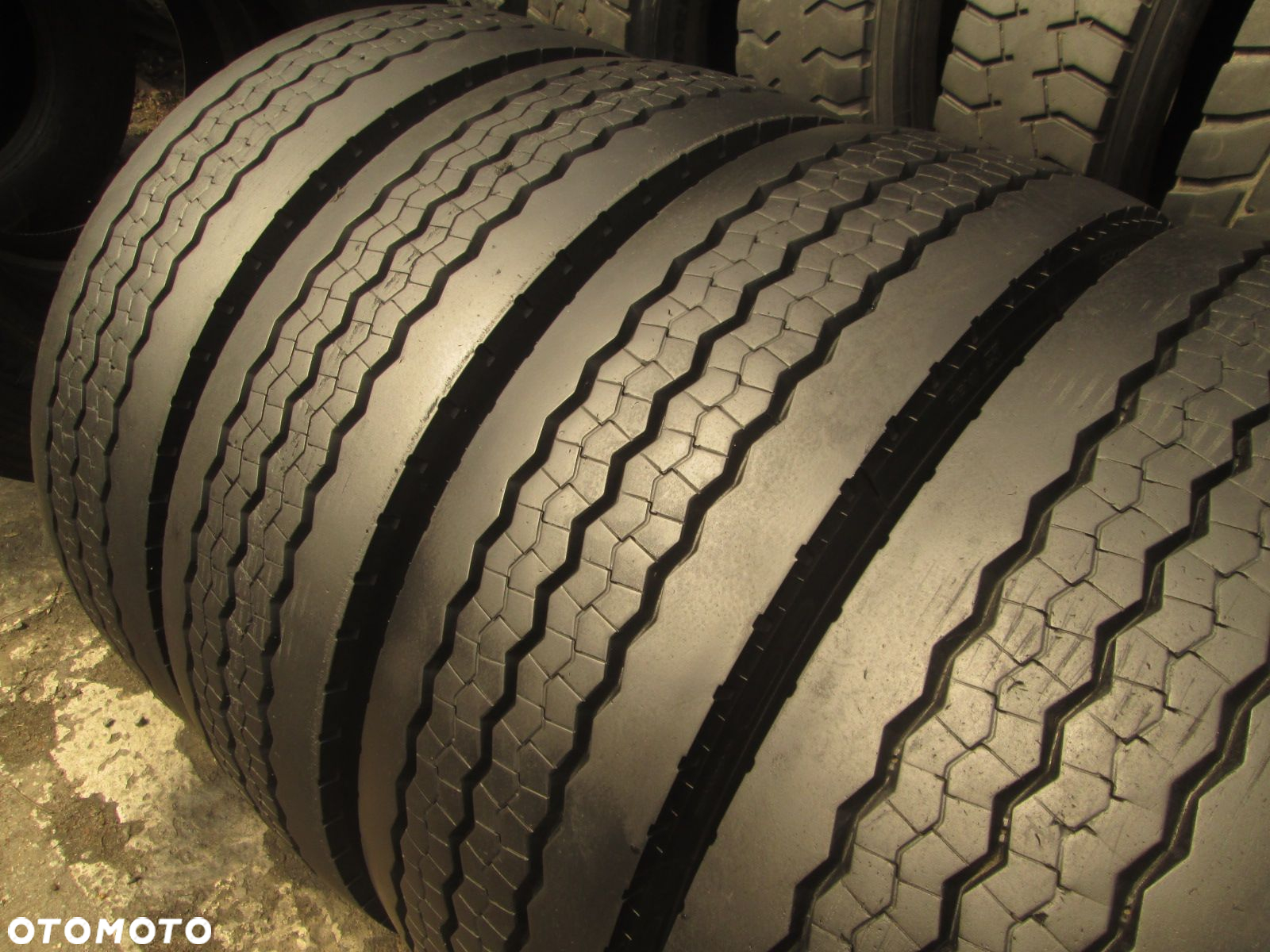 Opony ciężarowe 245/70/19.5 Michelin XTE2 REMIX. Opony ciężarowe - 6