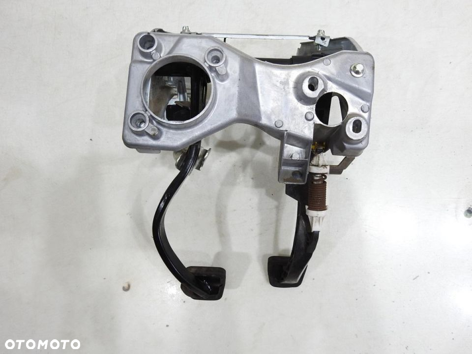 PEDAŁ PEDAŁY HAMULCA SPRZĘGŁA SAAB 9-3 II 1.9 TID - 5