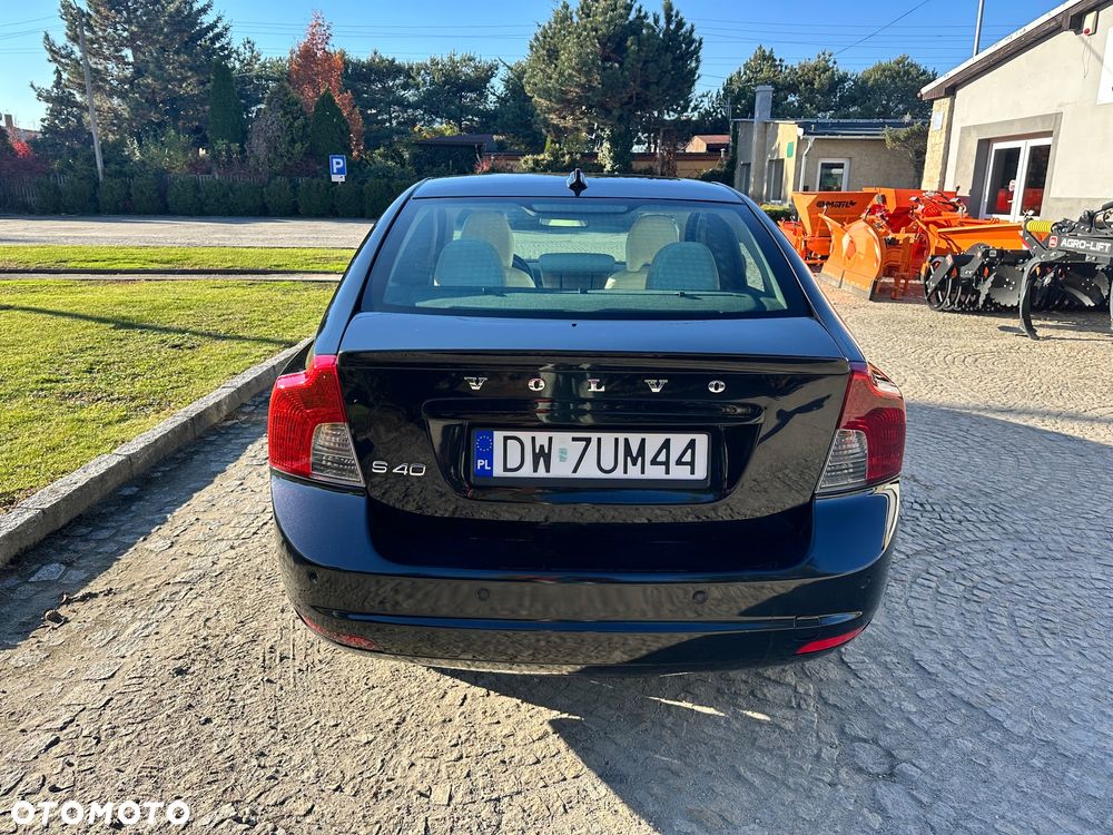 Volvo S40 1.6D Momentum - 13