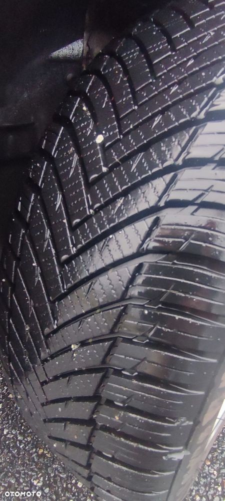 Peugeot 2008 1.6 BlueHDi Allure - 28