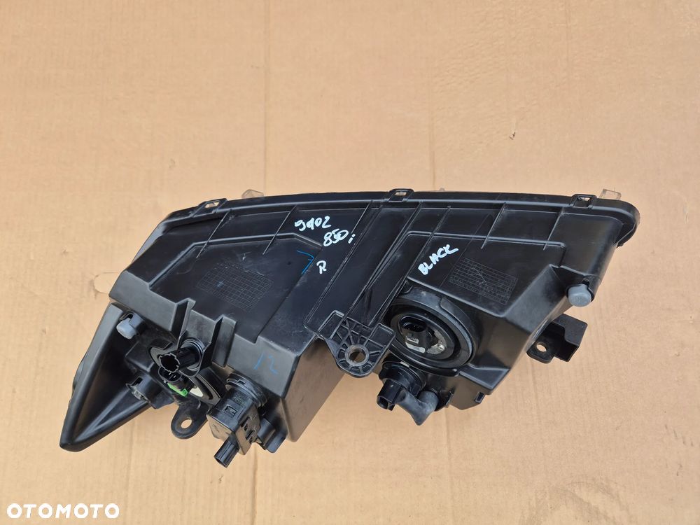 Fiat Freemont lampa prawa.Dodge Journey.BLACK Code - 6