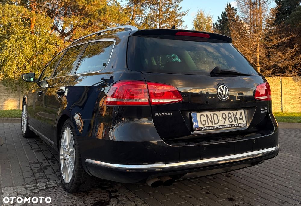 Volkswagen Passat 2.0 TDI Comfortline DSG - 8