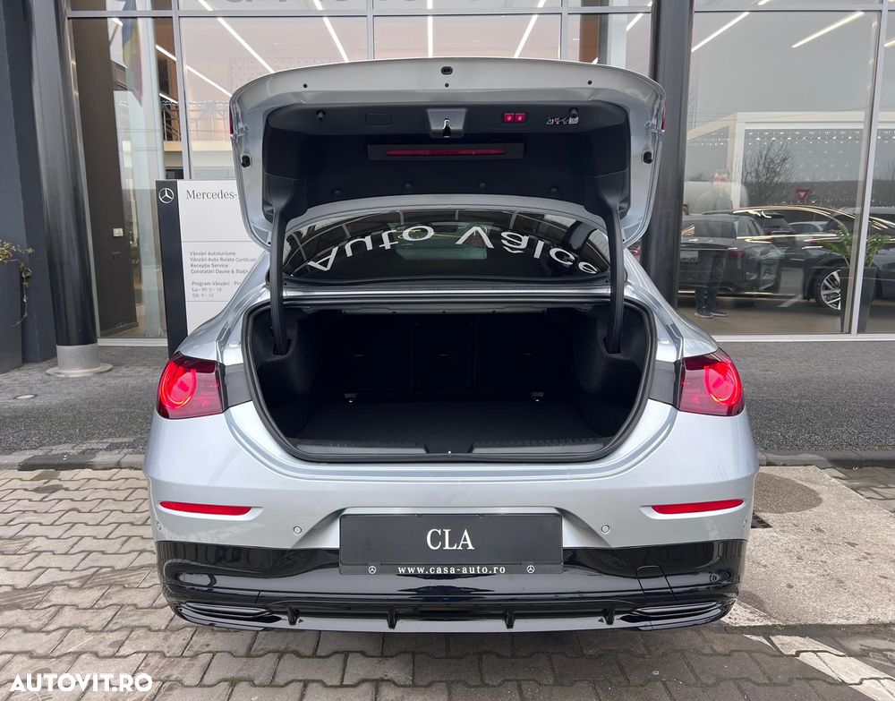 Mercedes-Benz CLA 200 MHEV Coupe - 4