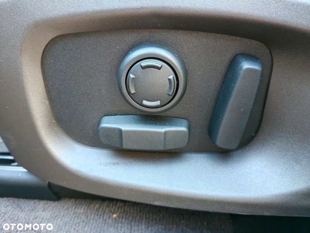 Jaguar F-Pace 3.0 TDV6 AWD S - 27