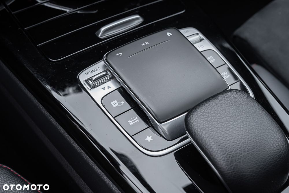 Mercedes-Benz CLA 250 7G-DCT Edition 2022 - 24