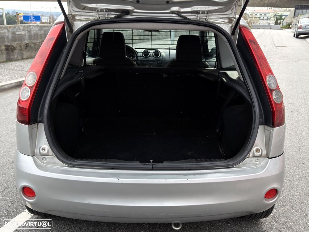 Ford Fiesta 1.4 TDCI - 7