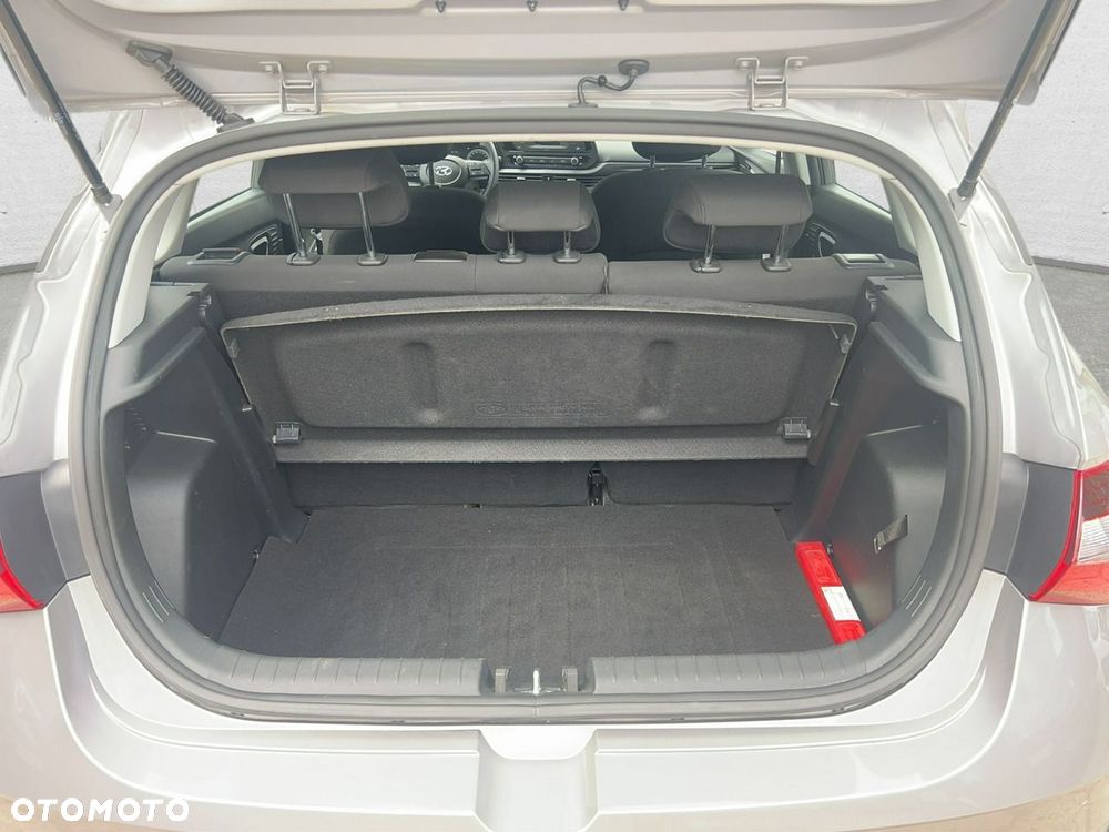 Hyundai i20 - 23