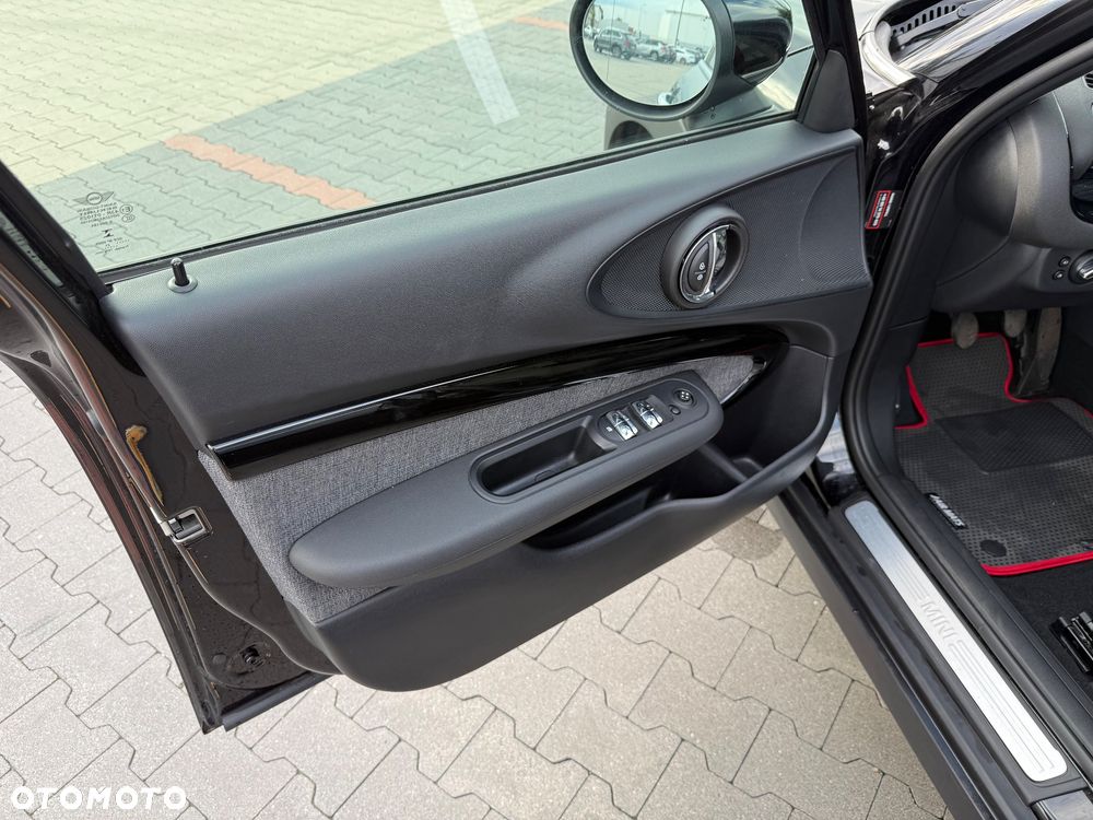 MINI Clubman One - 28