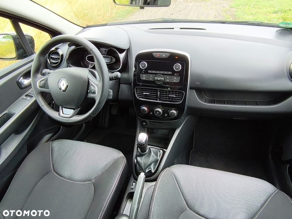 Renault Clio TCe 90 Dynamique - 24