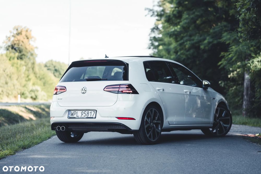 Volkswagen Golf - 13