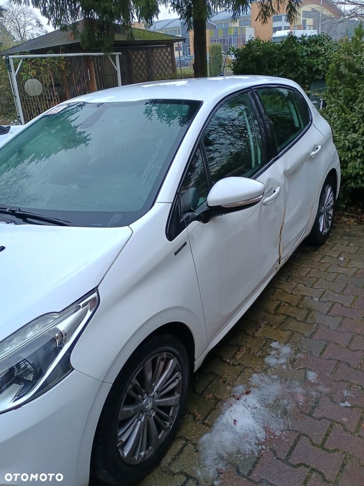 Peugeot 208 PureTech 82 Start & Stop Active - 4