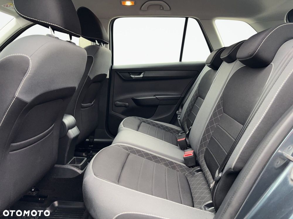 Skoda Fabia 1.0 TSI Ambition - 13