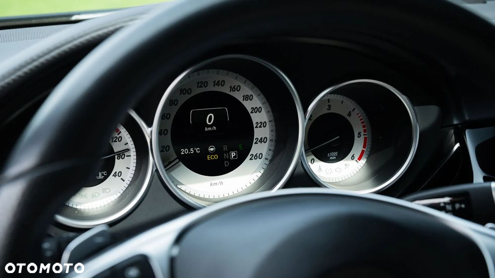 Mercedes-Benz CLS - 18