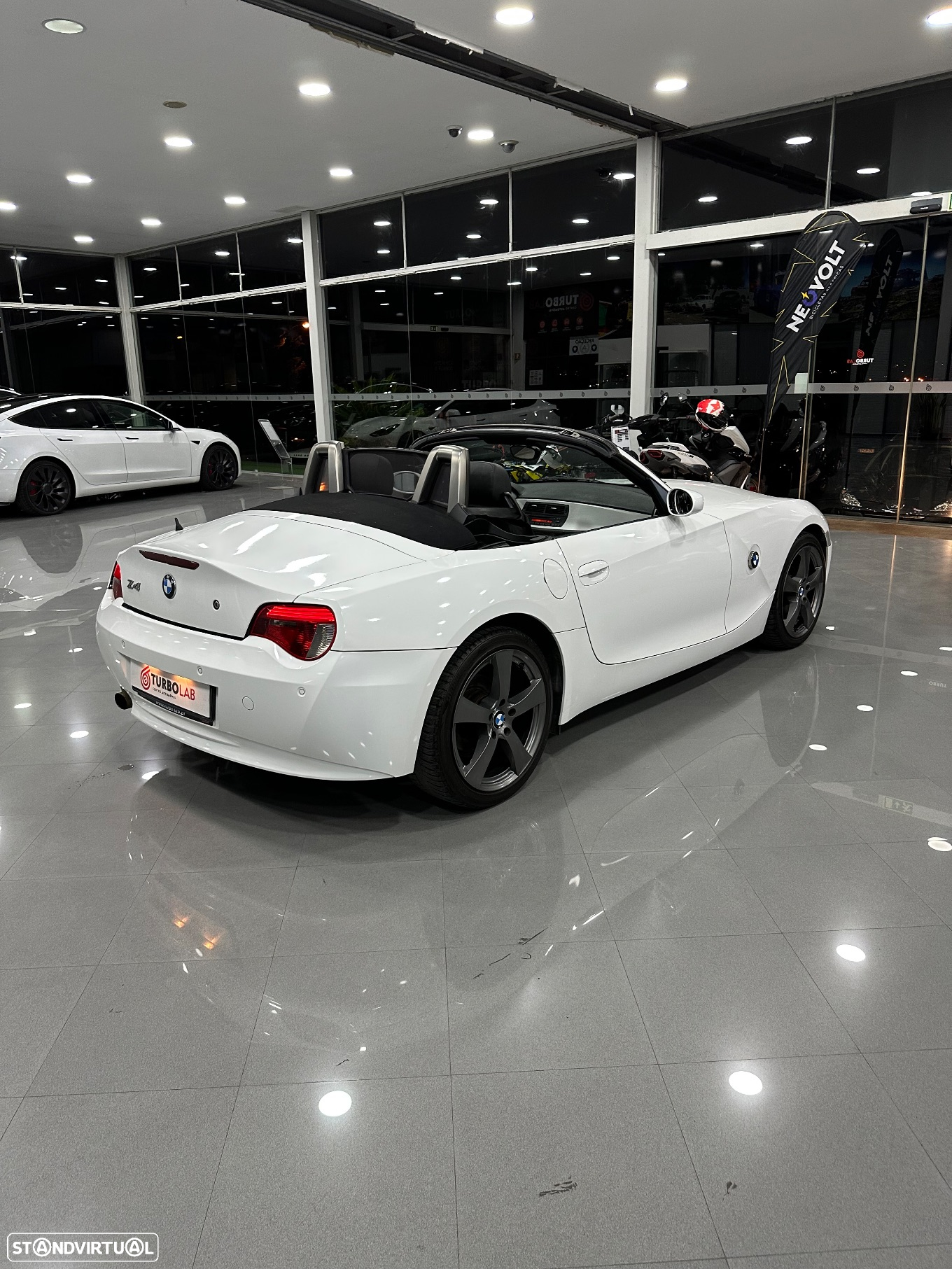 BMW Z4 2.0 - 8