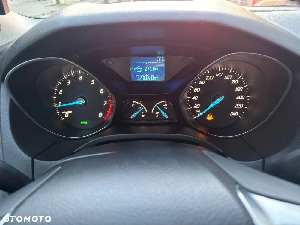 Ford Focus 1.6 Ambiente - 16