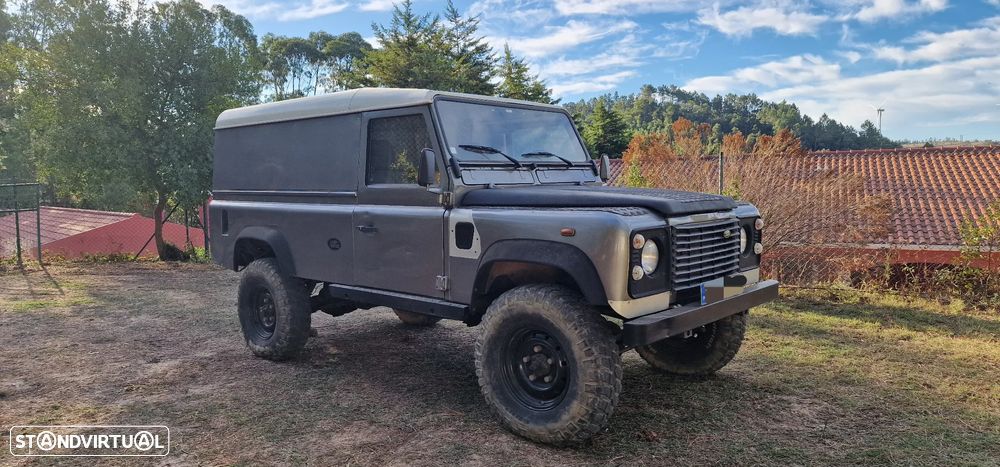 Land Rover Defender - 3