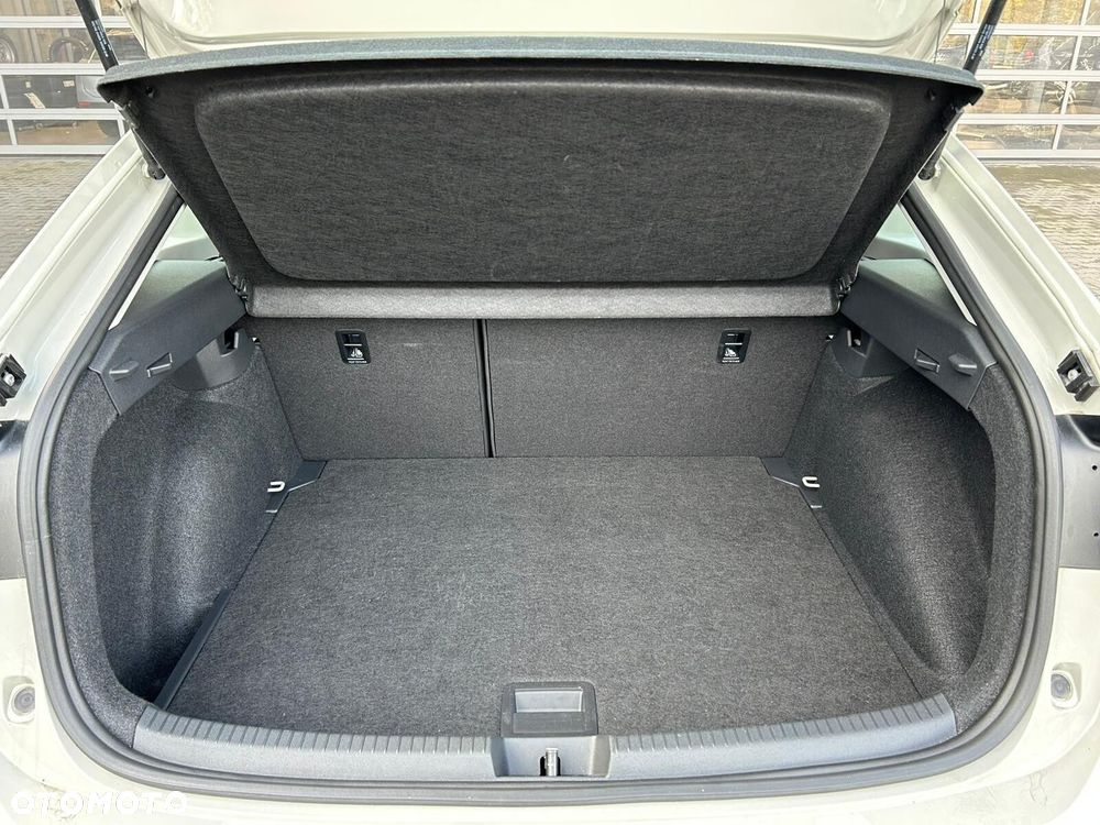 Volkswagen Taigo 1.0 TSI Life - 11