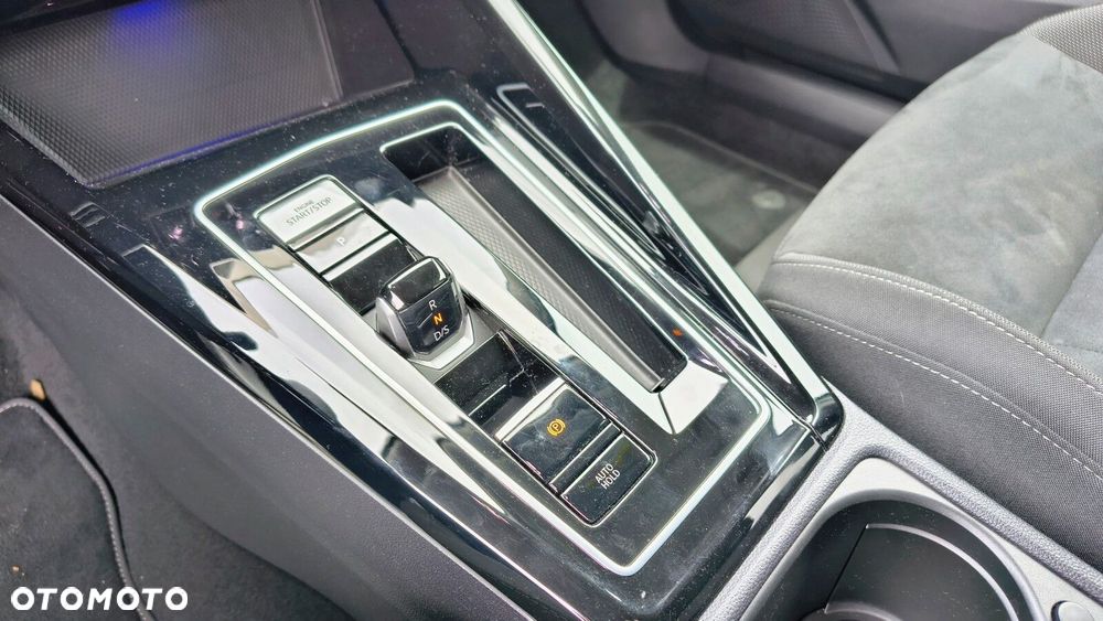 Volkswagen Golf 1.5 eTSI EVO Style DSG - 30