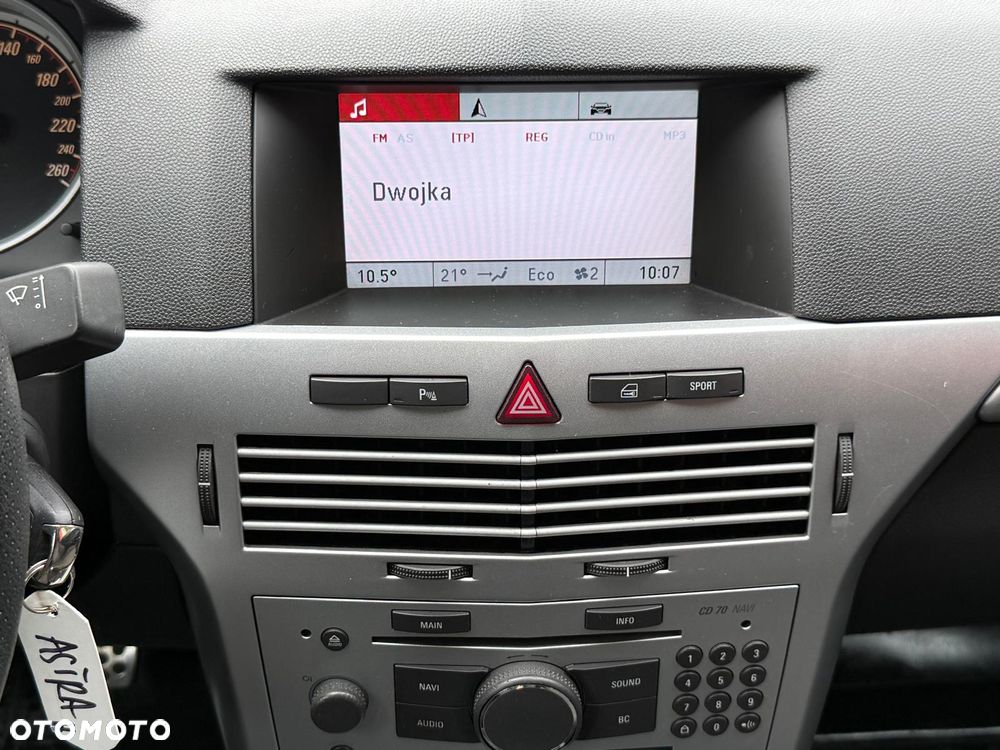 Opel Astra 1.8 Sport - 11