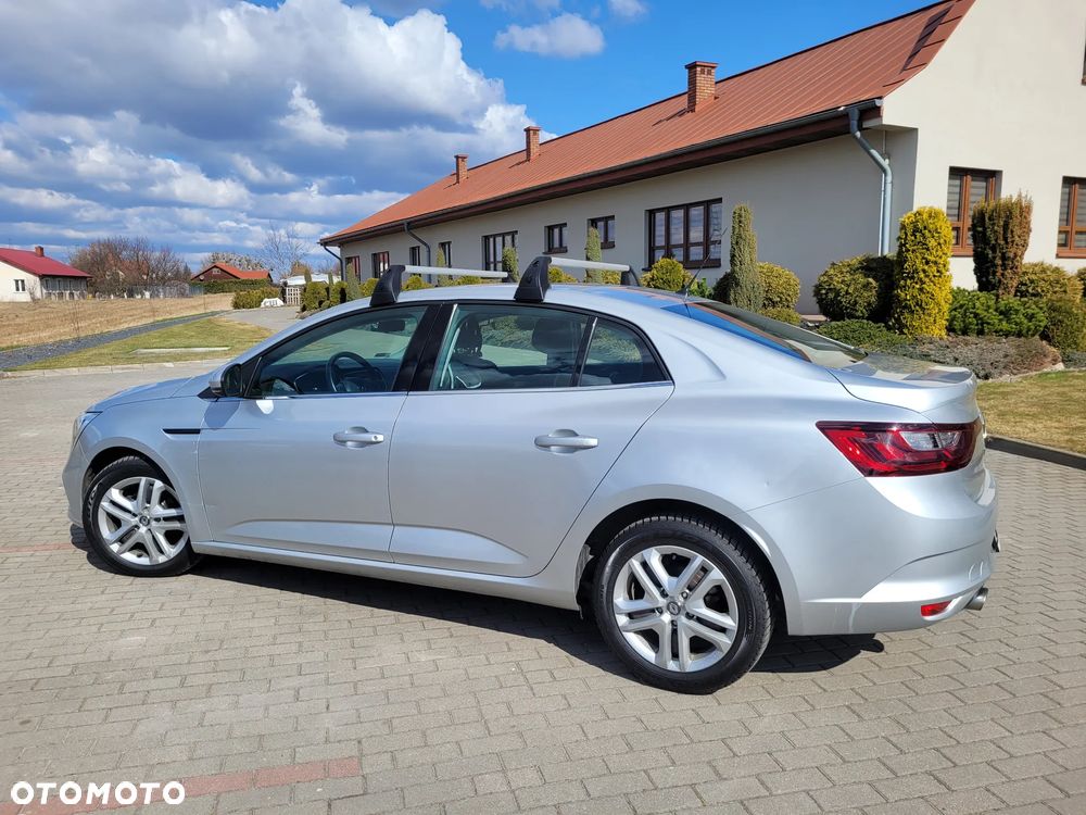 Renault Megane 1.6 SCe Zen - 9