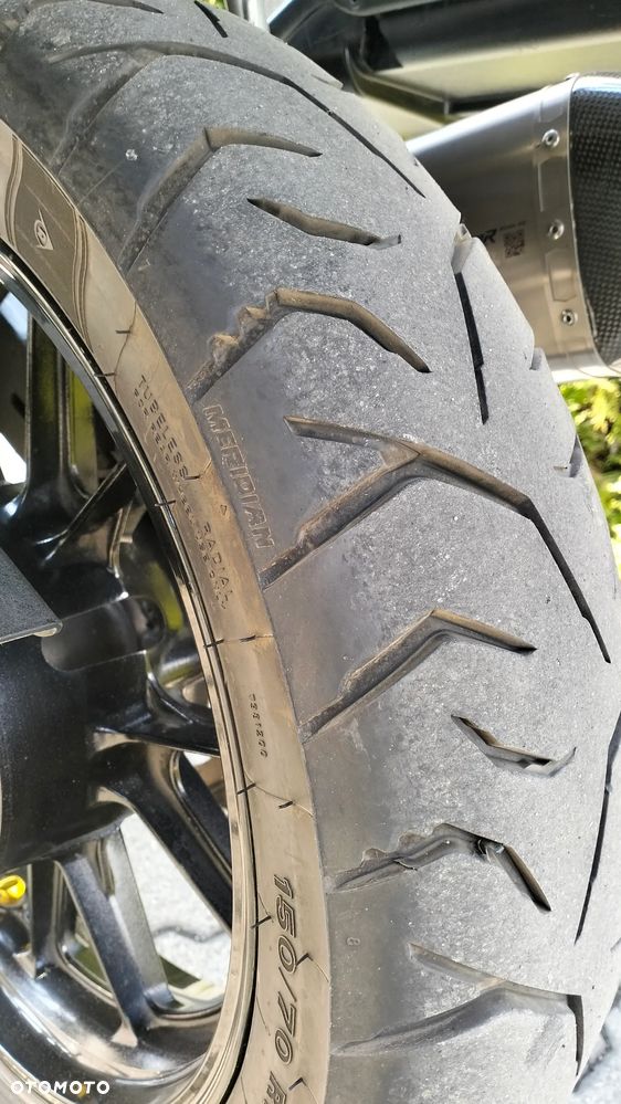 Suzuki V-STROM - 13