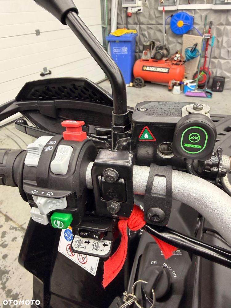 Can-Am Outlander - 12