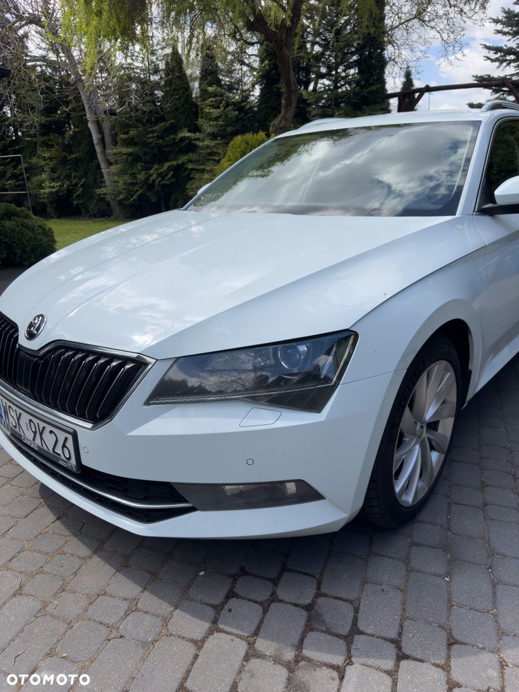 Skoda Superb 2.0 TDI Style DSG7 - 10