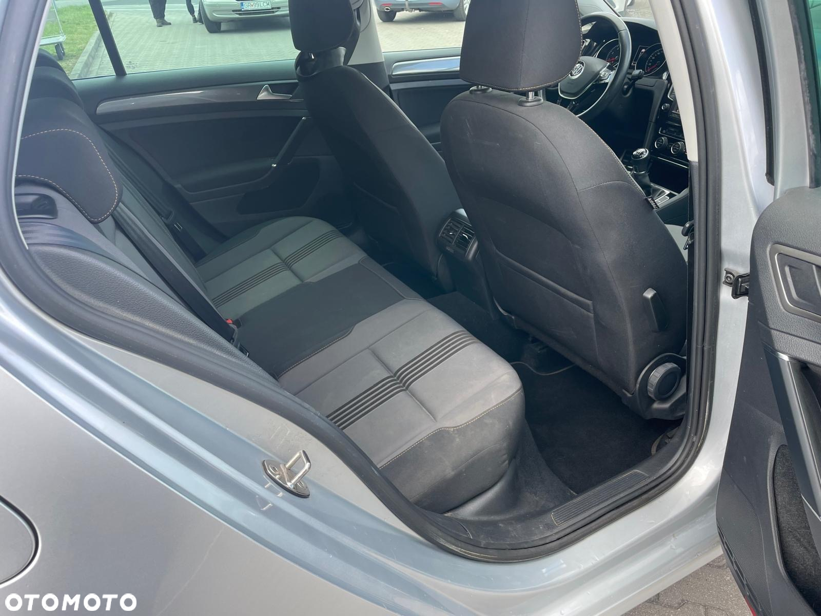 Volkswagen Golf 1.2 TSI BlueMotion Technology Allstar - 14