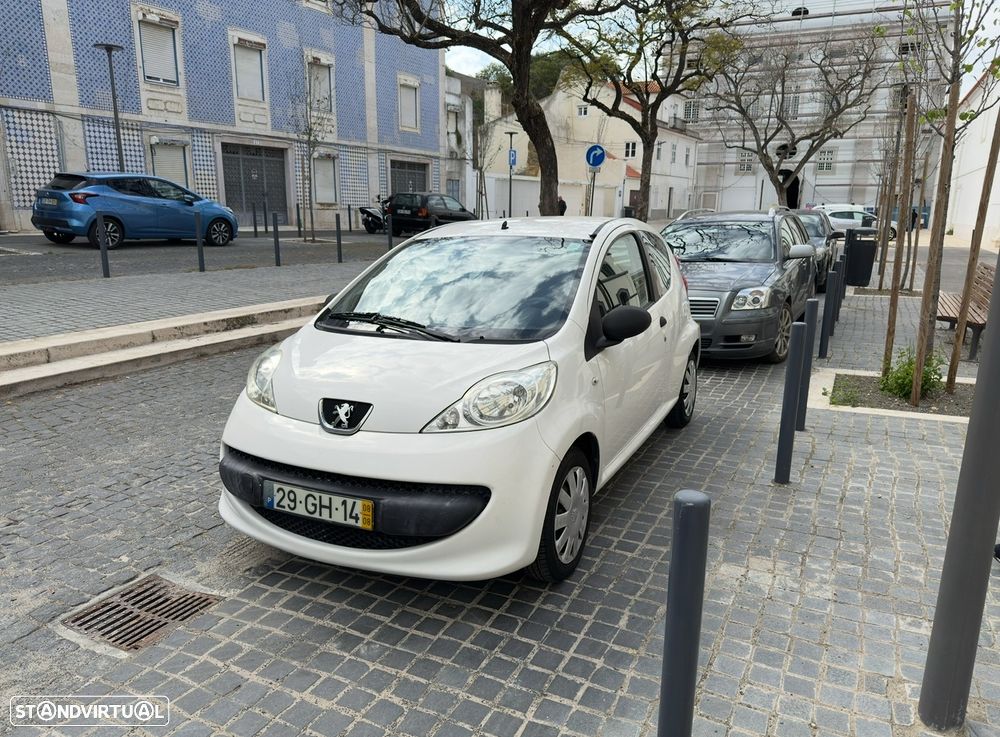 Peugeot 107 - 1