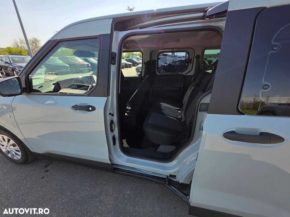 Ford Tourneo Courier - 9