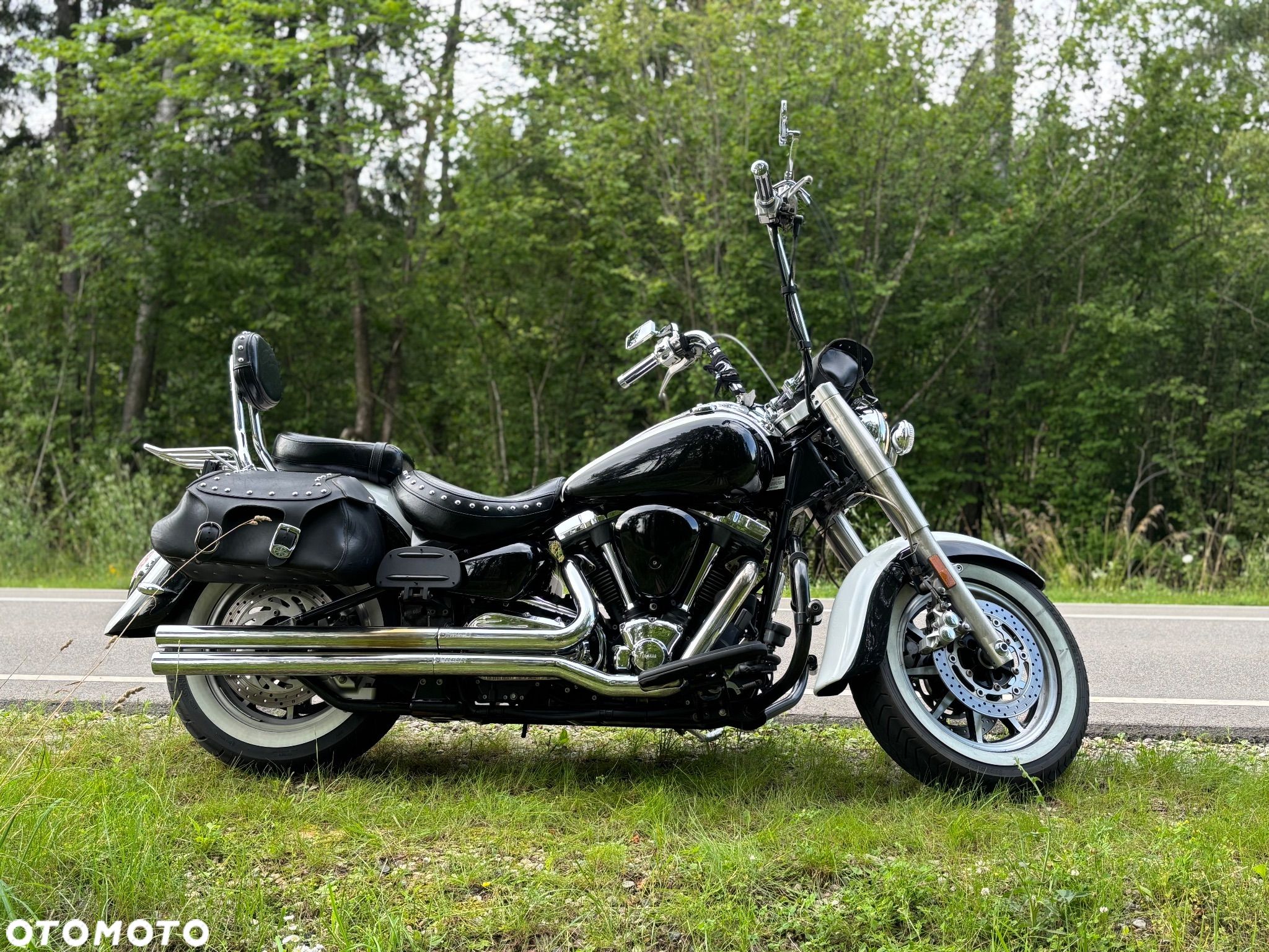 Yamaha Road Star - 1