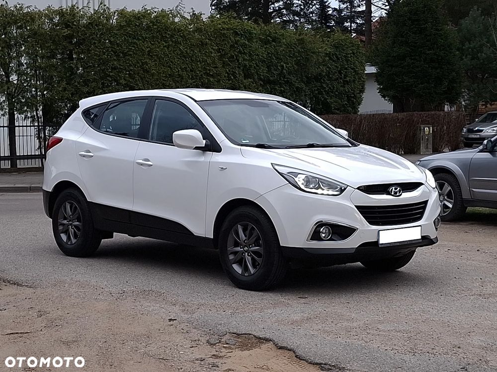 Hyundai ix35 1.6 2WD Fifa World Cup Edition - 4