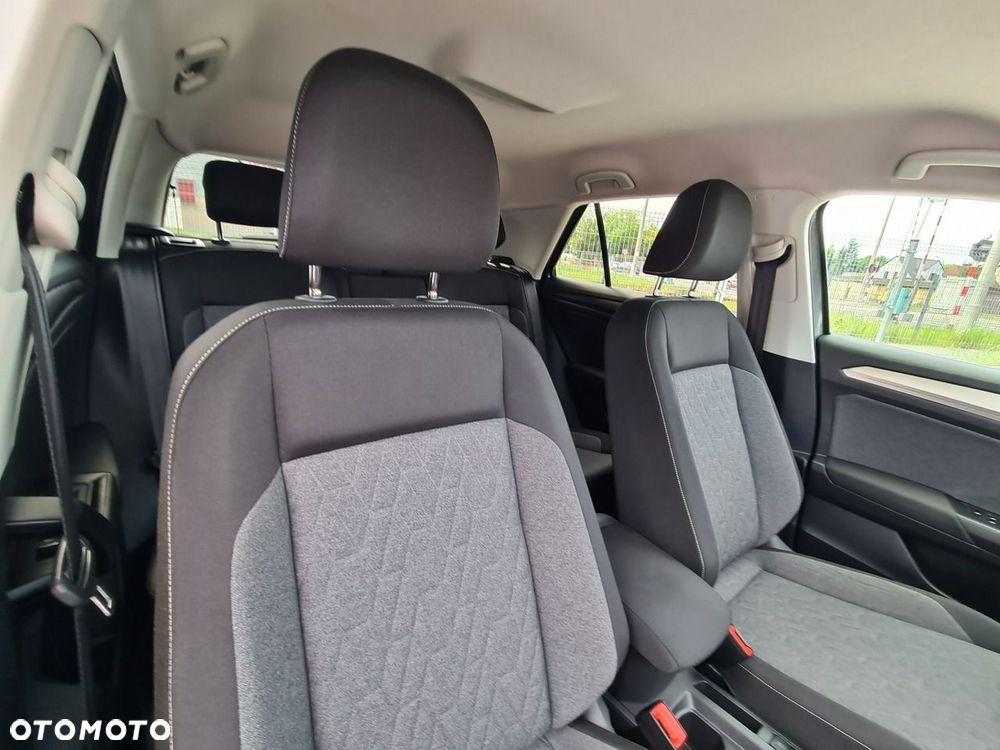 Volkswagen T-Roc 1.5 TSI OPF Move - 33