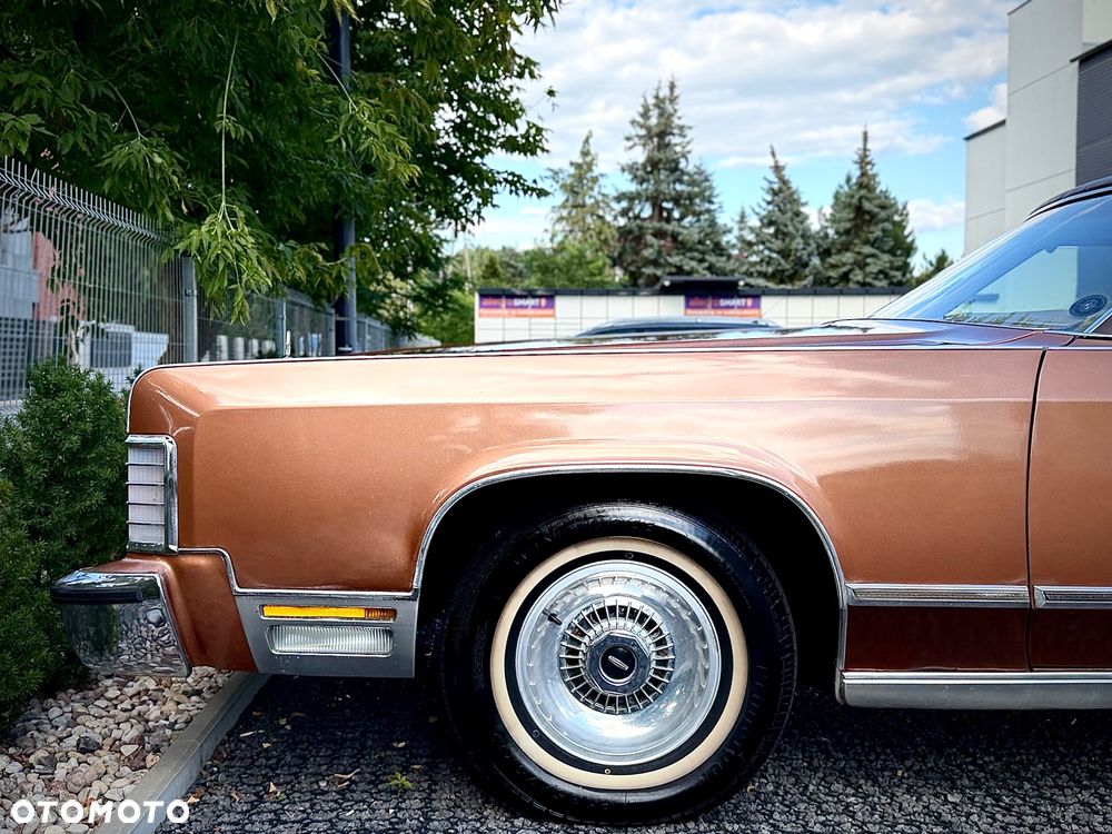 Lincoln Continental - 26